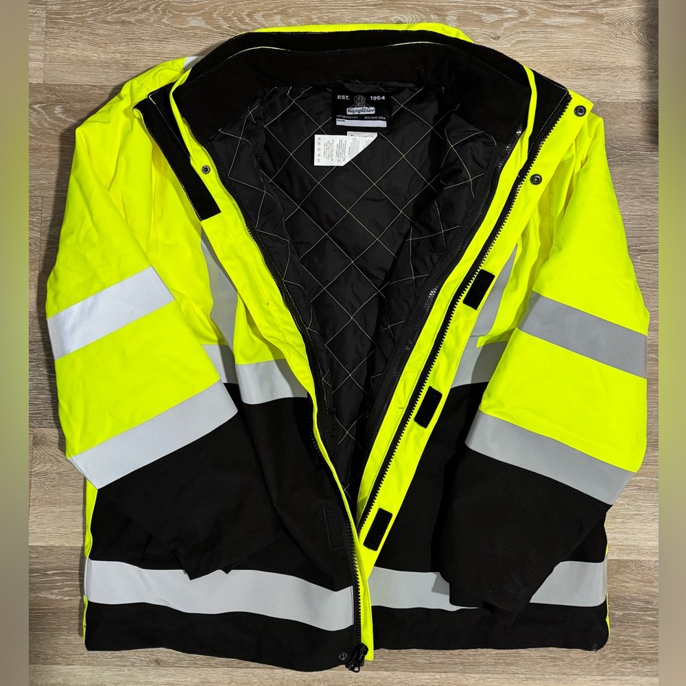 Refrigiwear High-Visibility Performance Safety Jacket - Yellow/Black